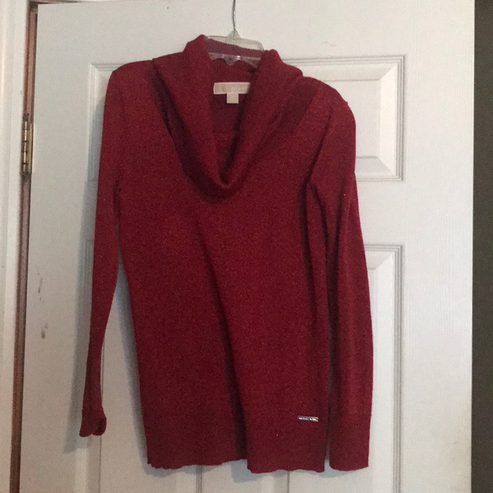 Red sweater - Picture 3 of 3